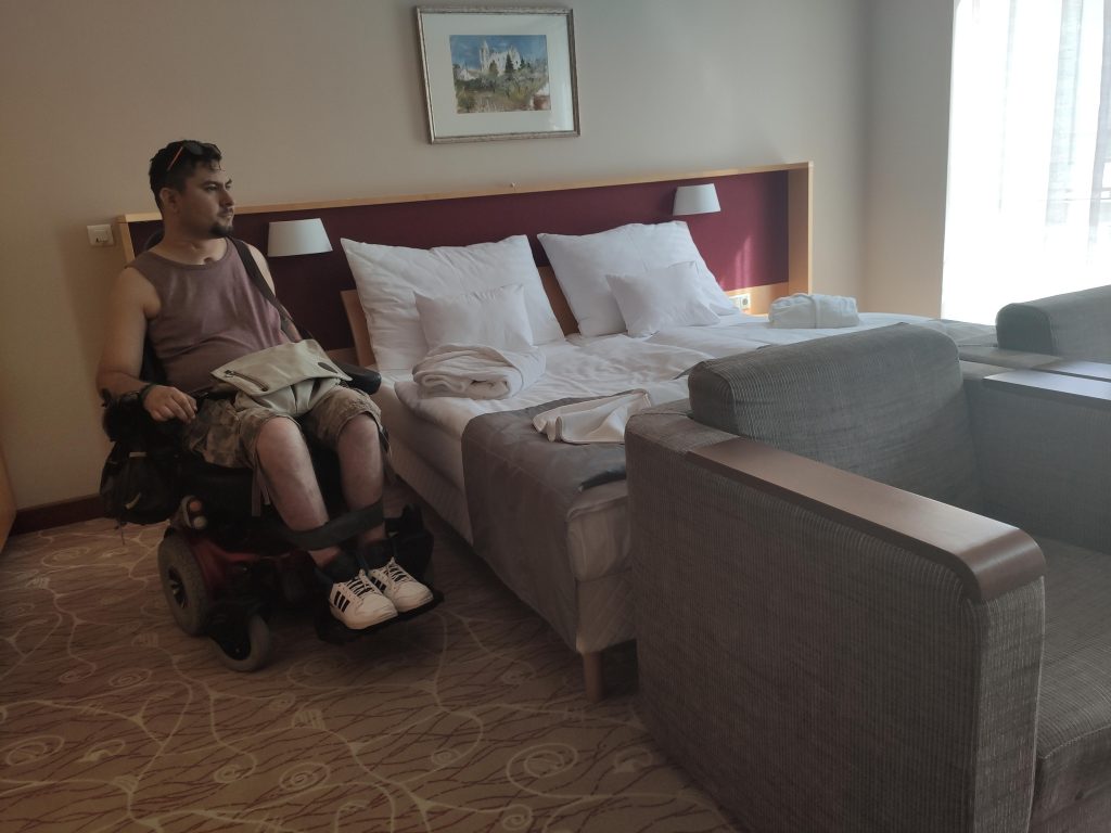 Harkány Dráva hotel szobák ágy