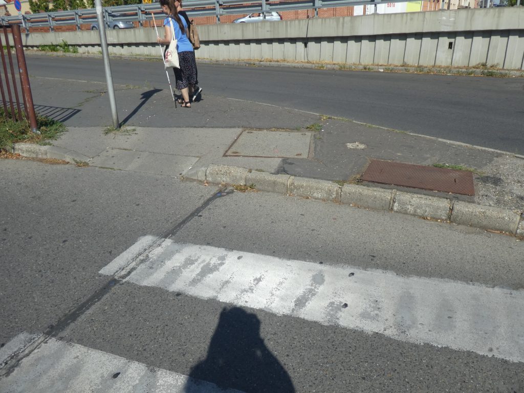 Vásárcsarnok buszmegállóhoz K 2.