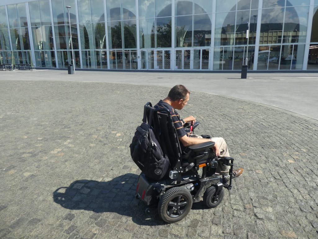 Vásárcsarnok macskakő